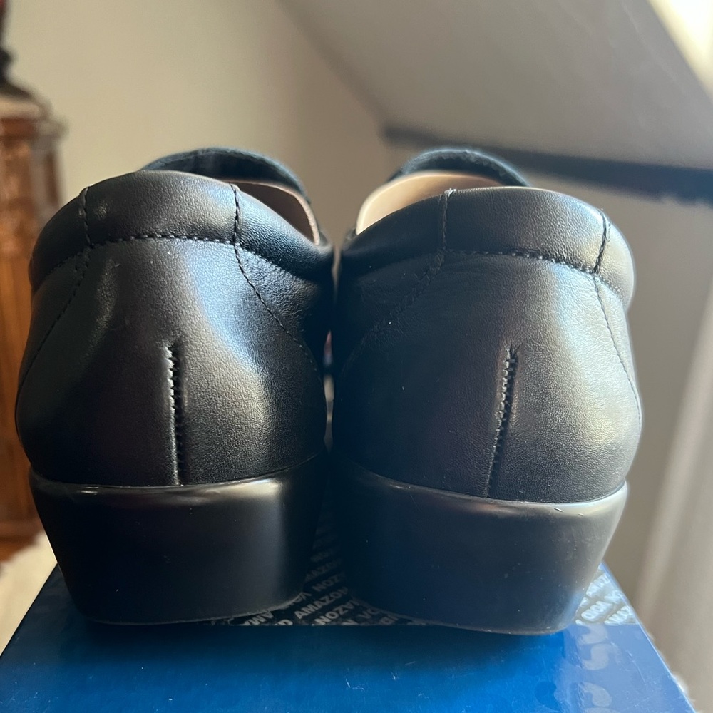SAS Black Dream Slip On Loafer, Size 10 WW - Picture 4 of 9